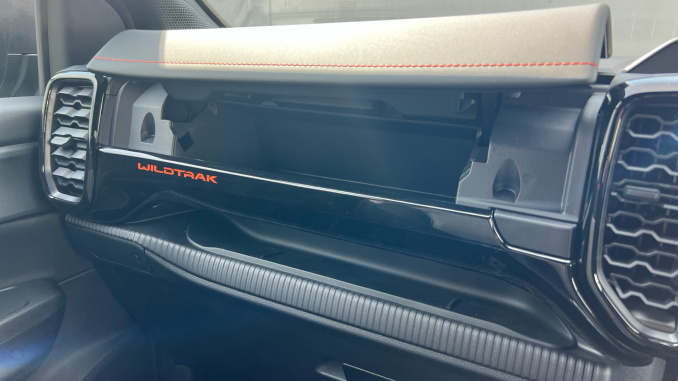 Ford Ranger Petrol Pick Up D/Cab Wildtrak 2.3 EB PHEV 281 Auto [NI] - Image 19